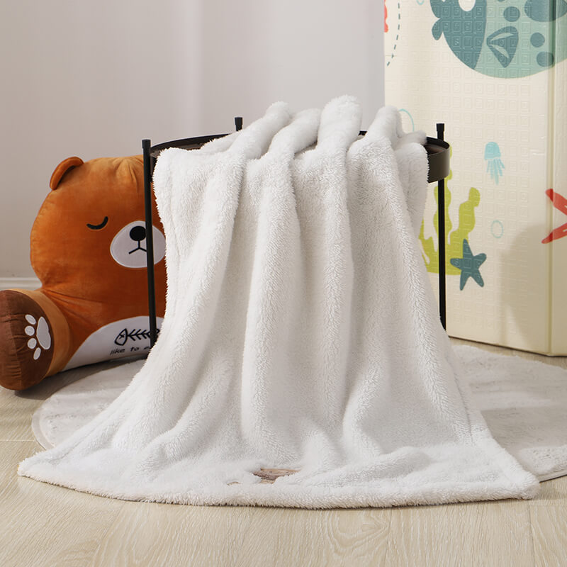 RKS-0049 Pure White Baby Sherpa Blanket with a lovely puppy embroidery