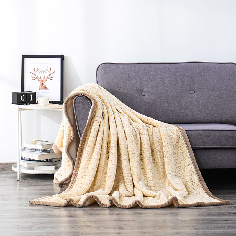 RKS-0163 High Quality Cozy Beige Flannel Sherpa Blanket Throw
